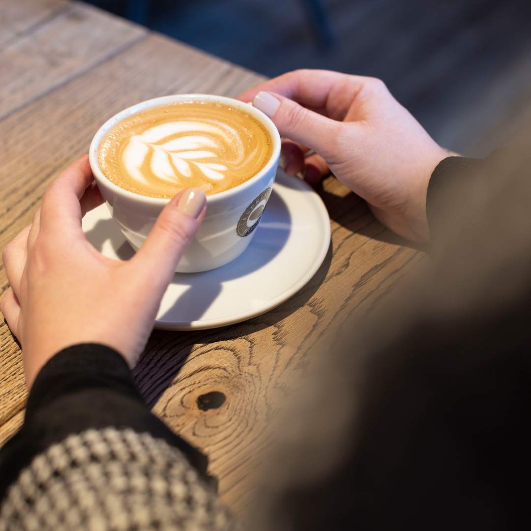 Lækker indbydende cappuccino fra Espresso House i Amager Centret  